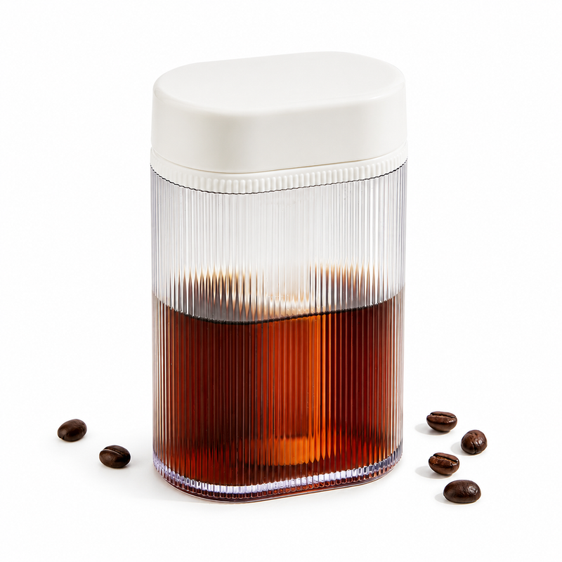 Yozcoffee 300ml portable cold brew cup in white with clear ribbed AS body and coffee beans
