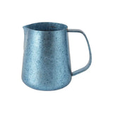 Yozcoffee Latte Art Milchkanne 420ml Reines Titan Spitzer Ausgießer Blau/Pink/Silber